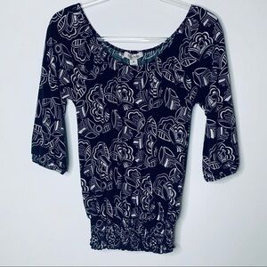 WHITE house black market peasant blouse size XS